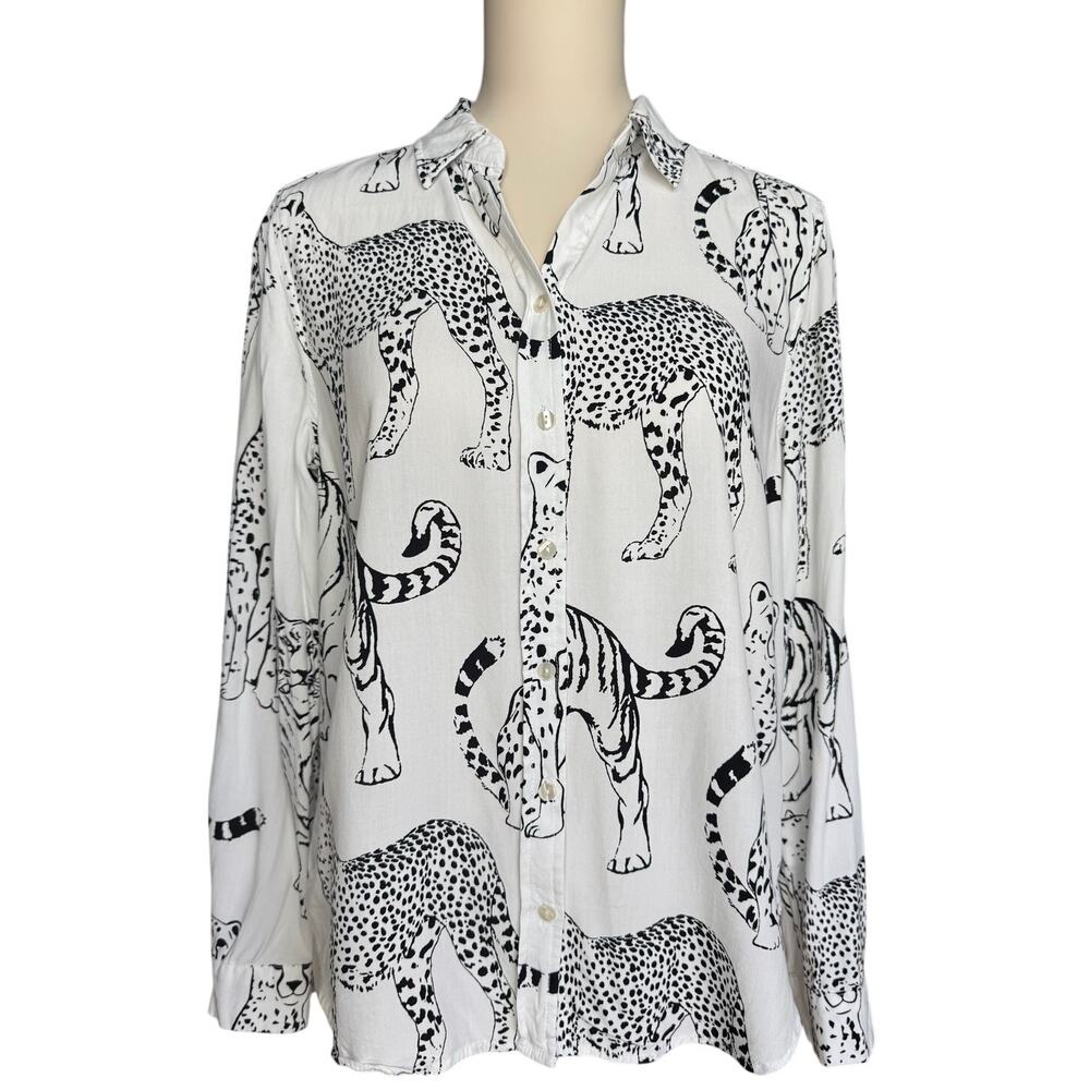 Jane + Delancey Safari Animal Print Button Front Rayon Blouse Size Small - Picture 2 of 8
